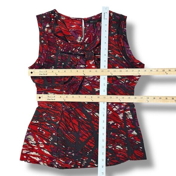 BCBGMaxAzria Abstract Print Knot Front Silk Blouse Sleeveless Black Red Medium - Picture 11 of 12